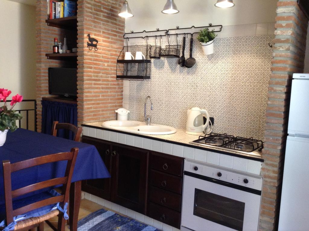 Bluebell House Villa เชฟาลู ภายนอก รูปภาพ